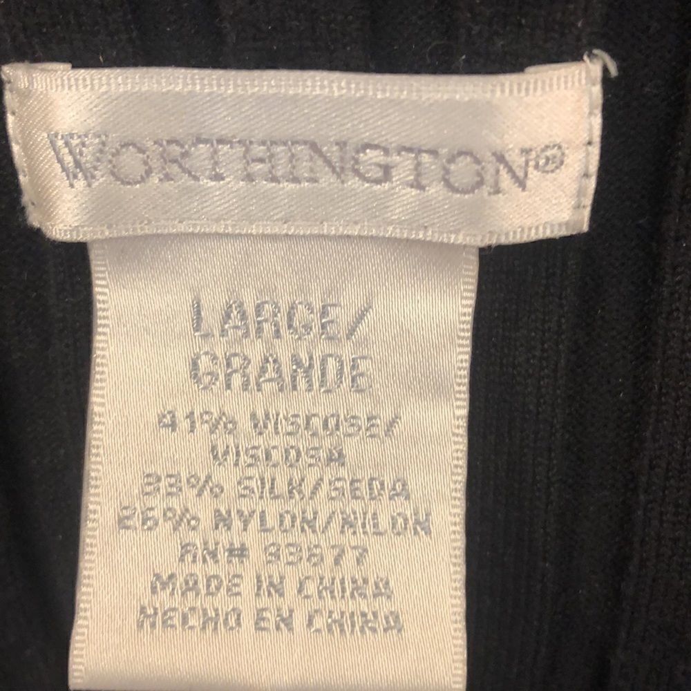 Worthington woman’s black ribbed short sleeve shirt - Picture 5 of 6